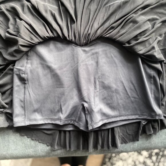 NWT Halara High Waisted 2-in-1 Pocket Mesh Mini Skirt, Black, Size S - Picture 5 of 9